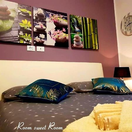 Room Sweet Room Болоня Екстериор снимка