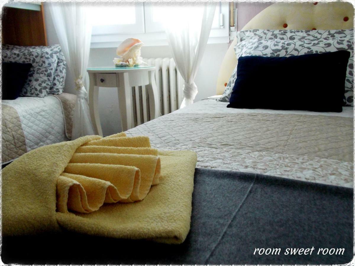 Room Sweet Room Болоня Екстериор снимка