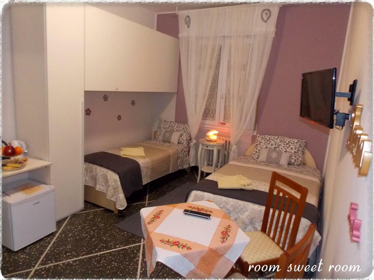Room Sweet Room Болоня Екстериор снимка