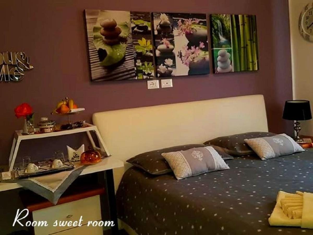 Room Sweet Room Болоня Екстериор снимка